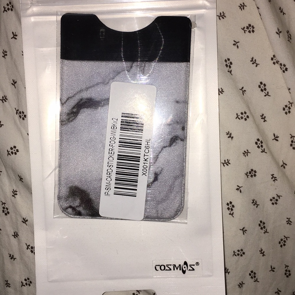 Card/money holder for a phone